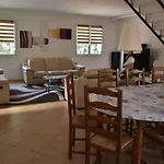 Classee 4 Etoiles Avec Piscine Et Boulodrome וילה Canet (Herault)