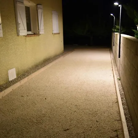 Villa Classée 4 étoiles Avec Piscine Et Boulodrome *