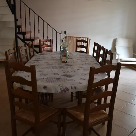 Vila Classee 4 Etoiles Avec Piscine Et Boulodrome