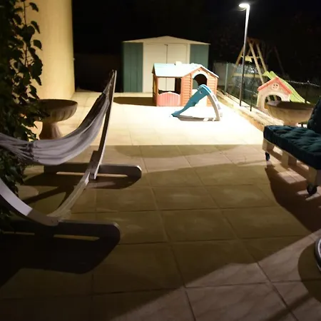 Classee 4 Etoiles Avec Piscine Et Boulodrome * Canet (Herault)
