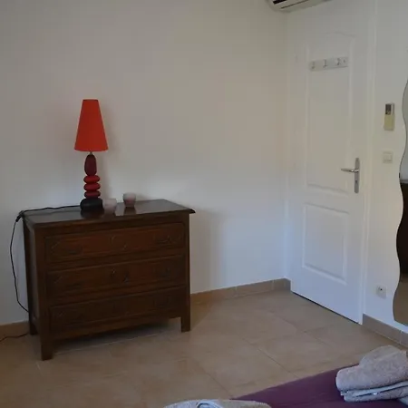 Villa Classée 4 étoiles Avec Piscine Et Boulodrome *